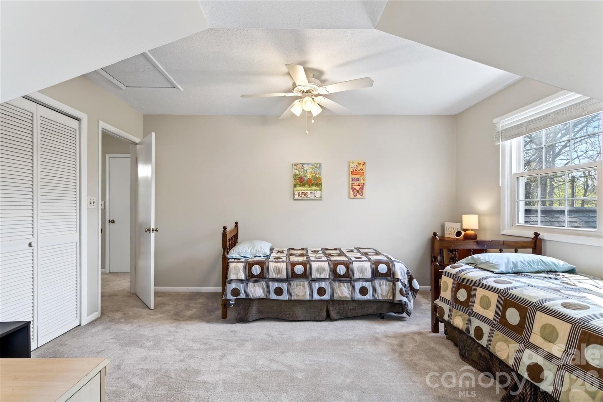 102 Charles Ridge Road Asheville NC 28805