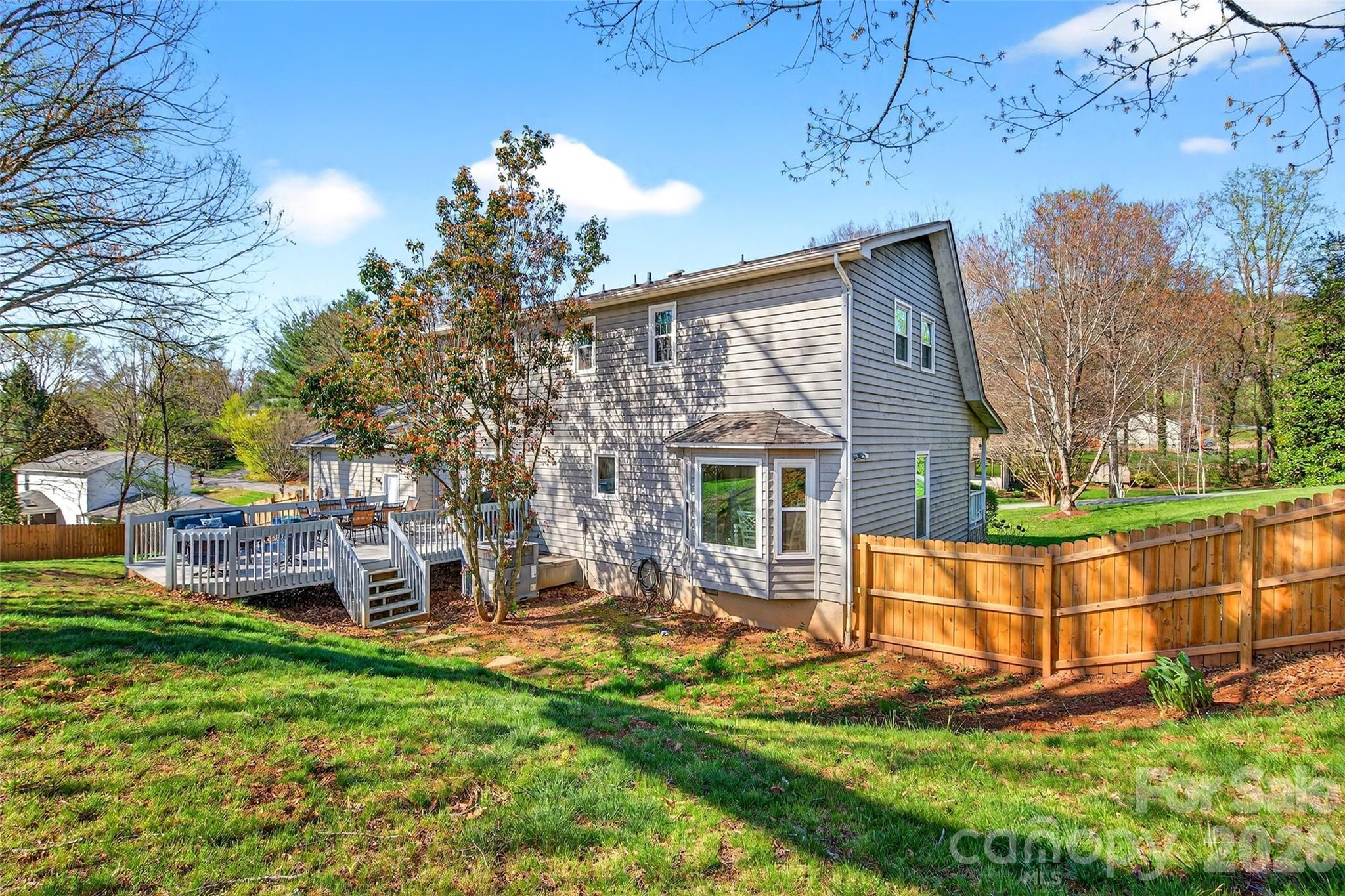 102 Charles Ridge Road Asheville NC 28805