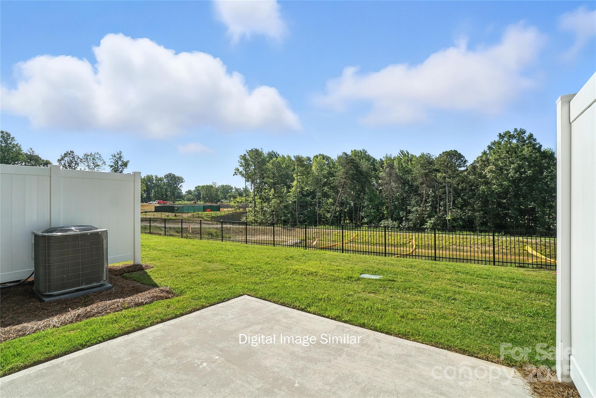 1209 Vibrant Road Charlotte NC 28215