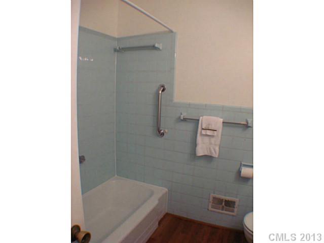 6820 Starcrest Drive Charlotte NC 28210