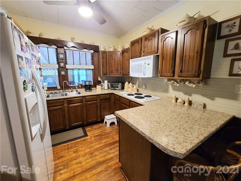 139 S Turkey Creek Road Leicester NC 28748