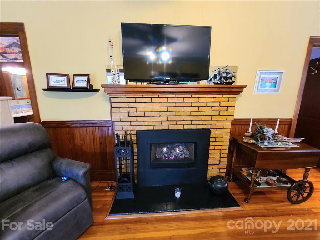 139 S Turkey Creek Road Leicester NC 28748