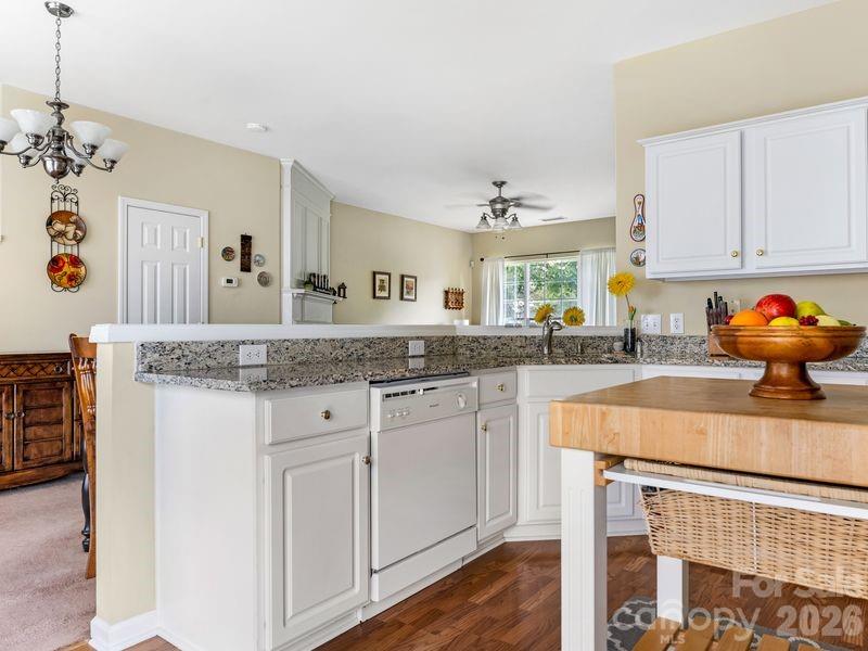 2450 Normancrest Court Charlotte NC 28270
