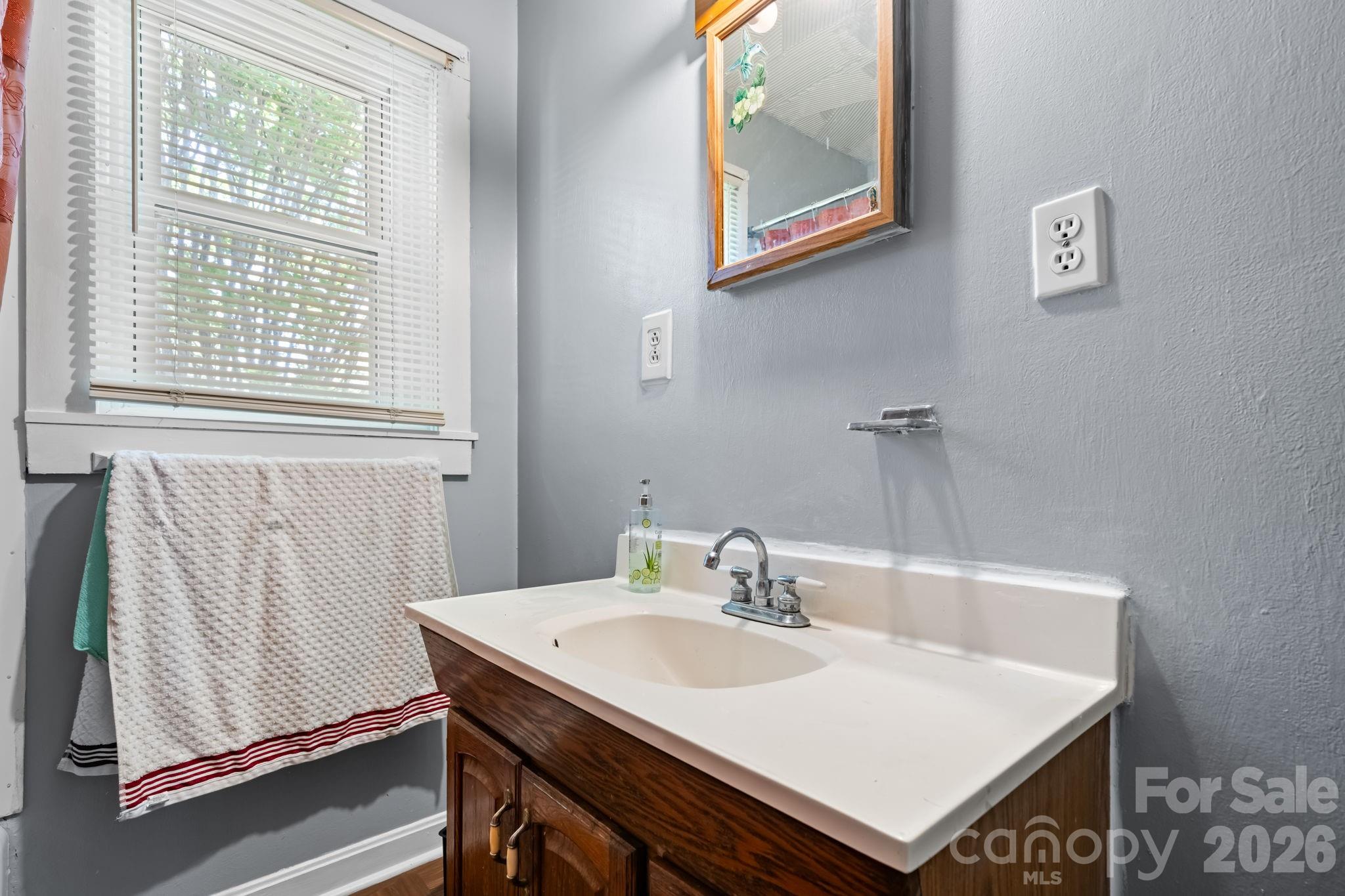 24 Midway Street Granite Falls NC 28630