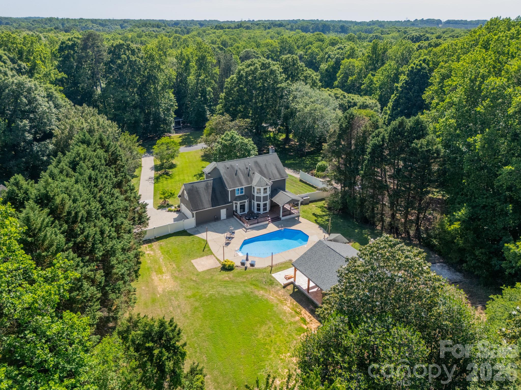 7240 Cobblecreek Drive Matthews NC 28104