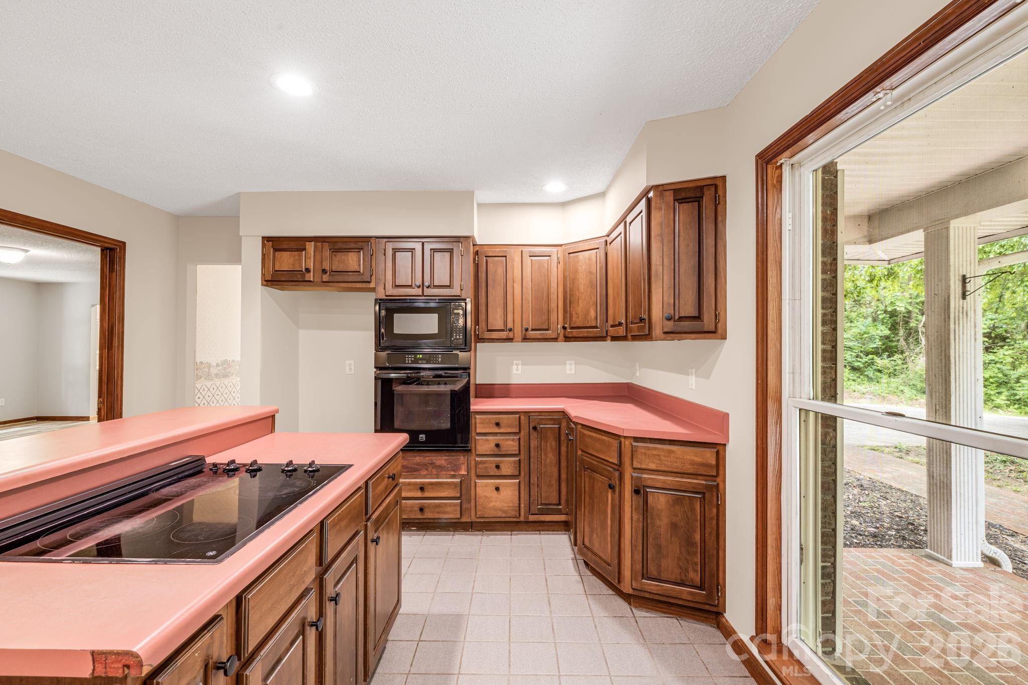 35 Byrd Road Candler NC 28715
