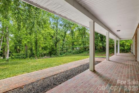 35 Byrd Road Candler NC 28715