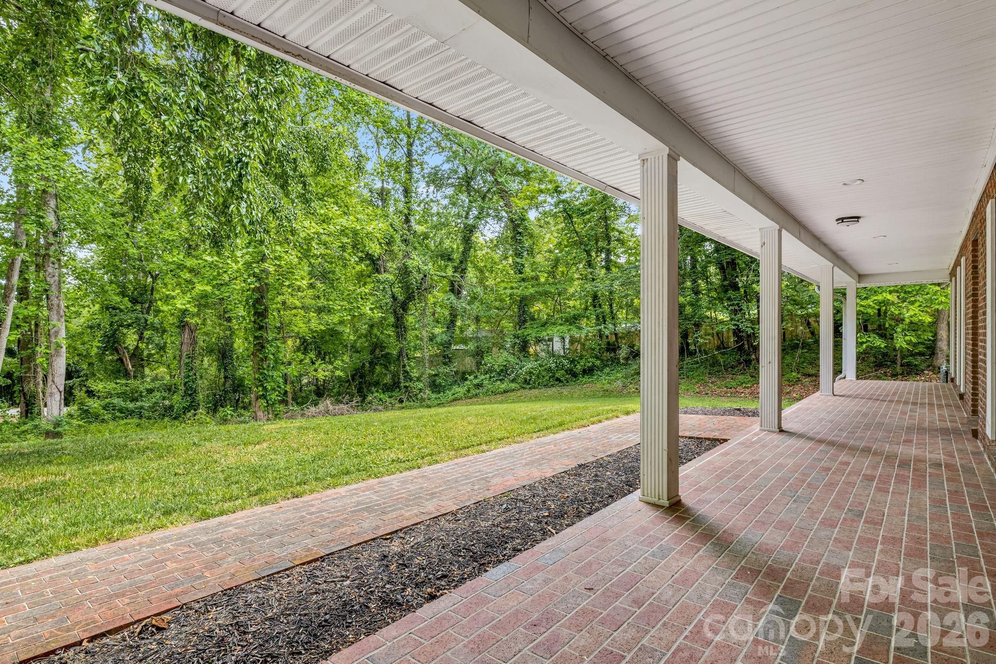 35 Byrd Road Candler NC 28715