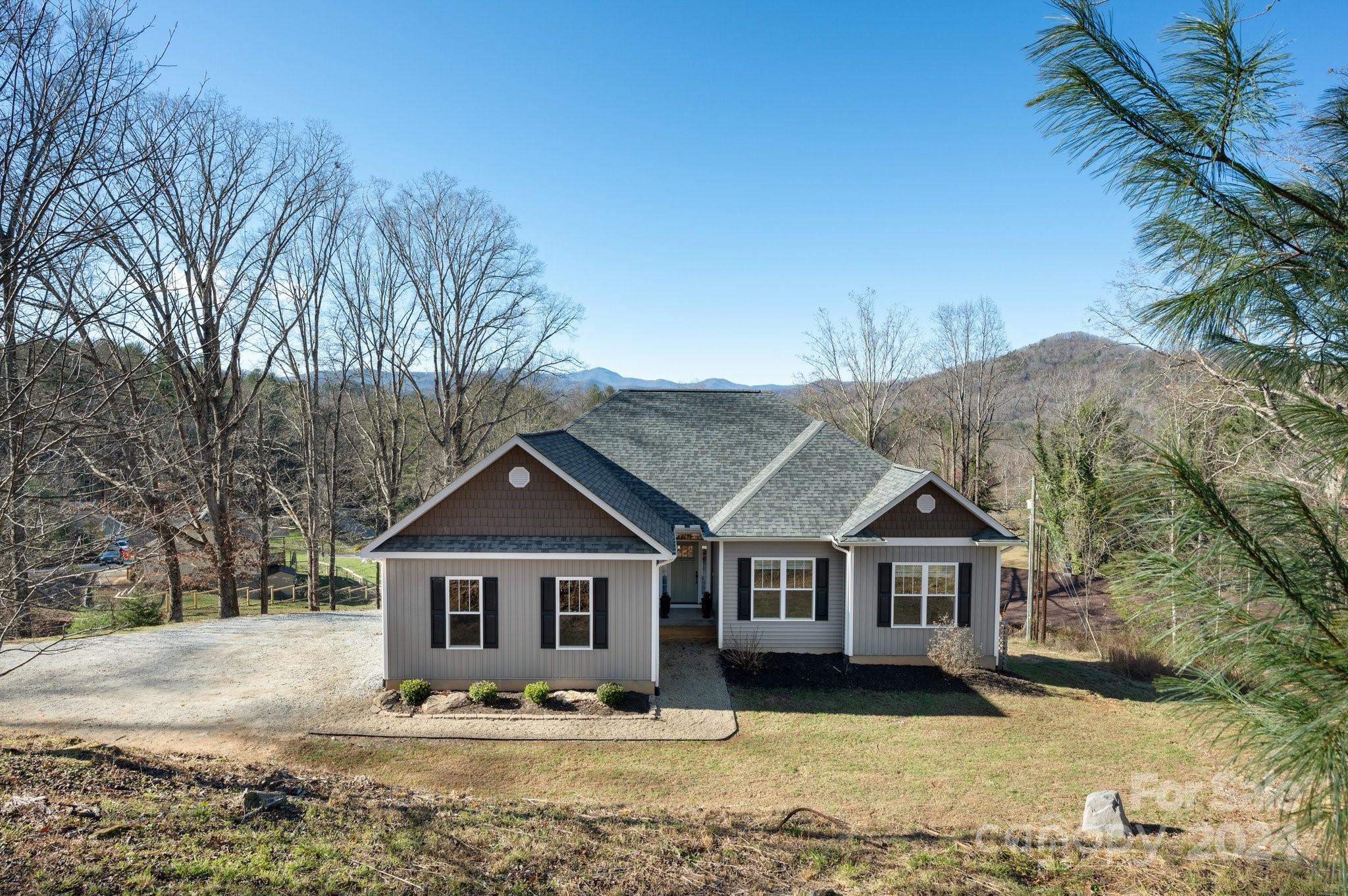 67 Cairens Ridge Drive Mills River NC 28759