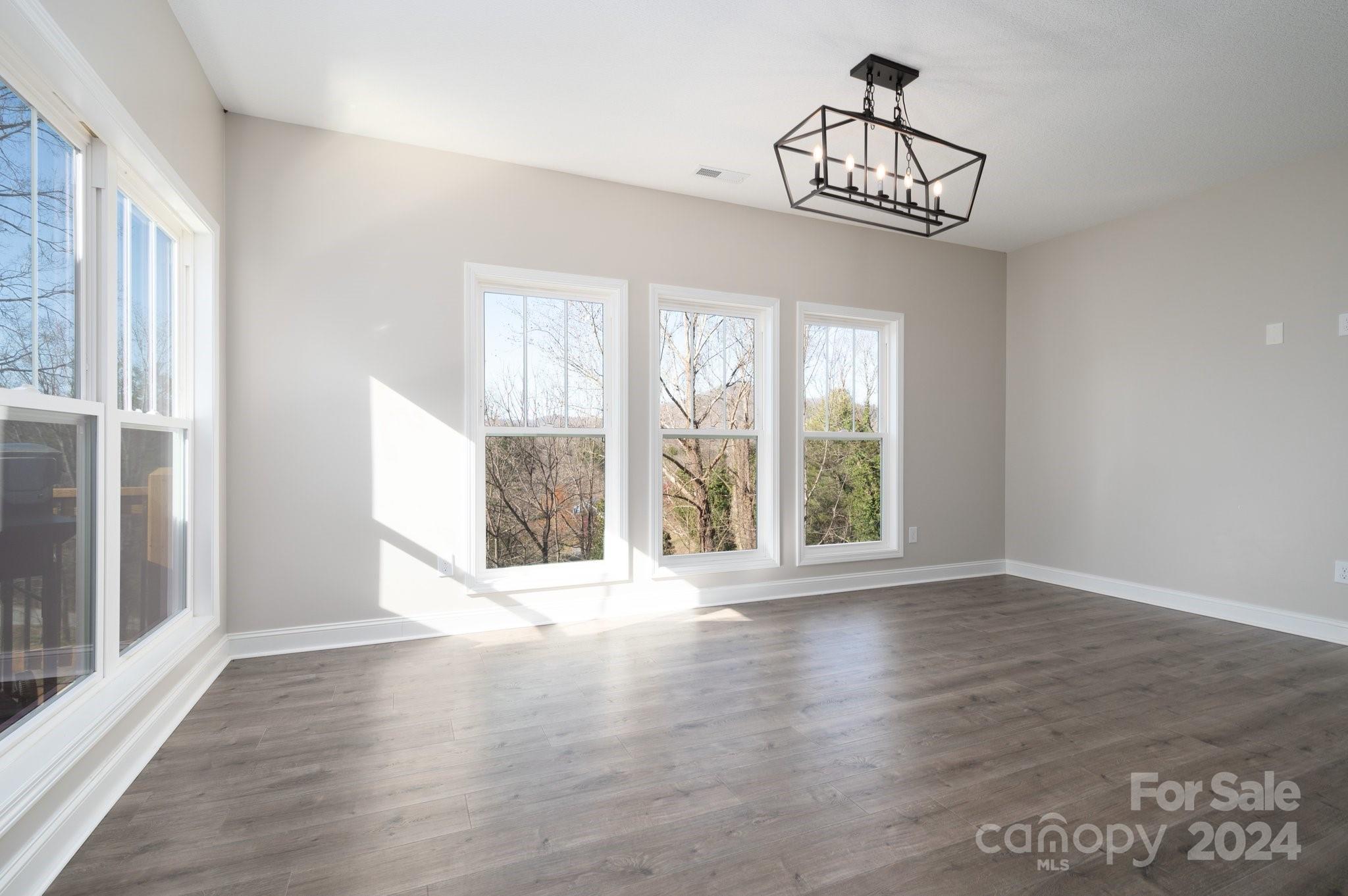 67 Cairens Ridge Drive Mills River NC 28759