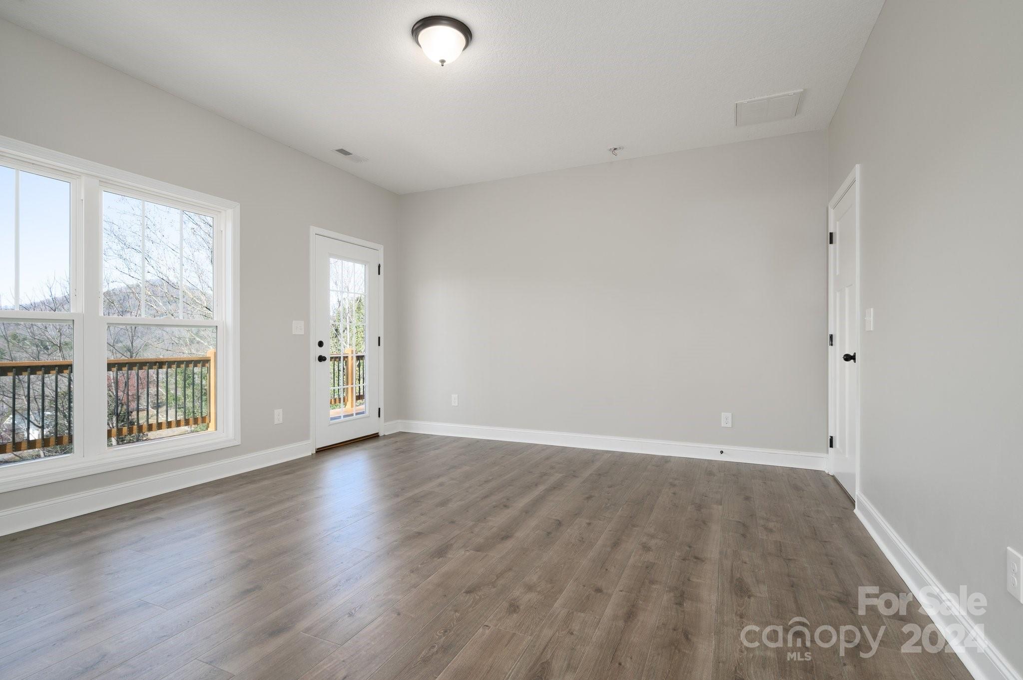 67 Cairens Ridge Drive Mills River NC 28759