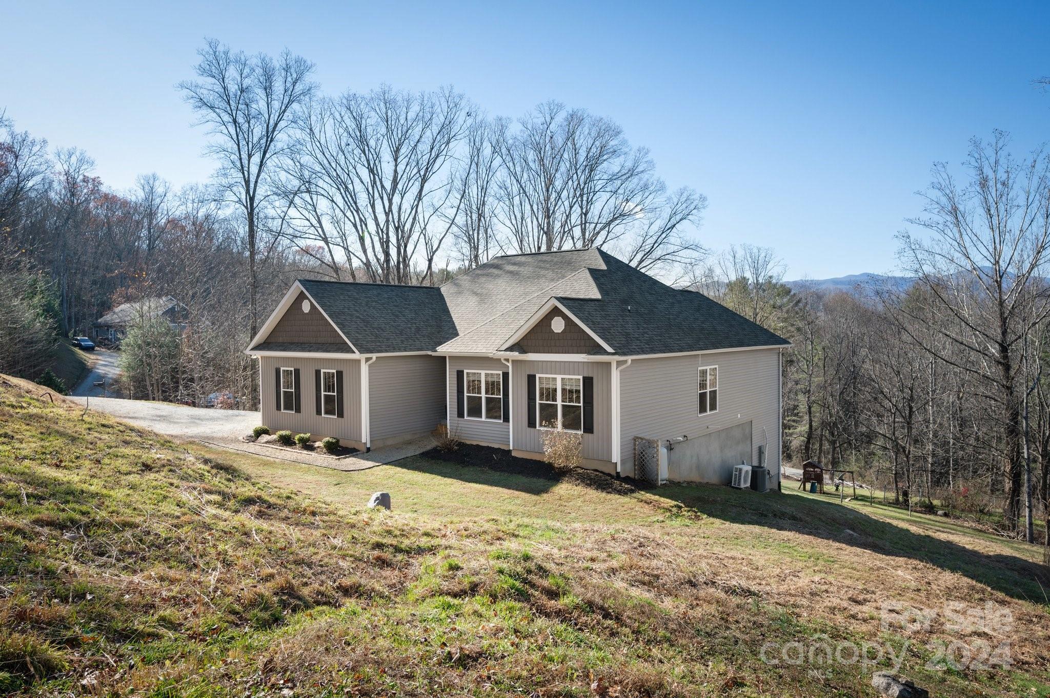 67 Cairens Ridge Drive Mills River NC 28759