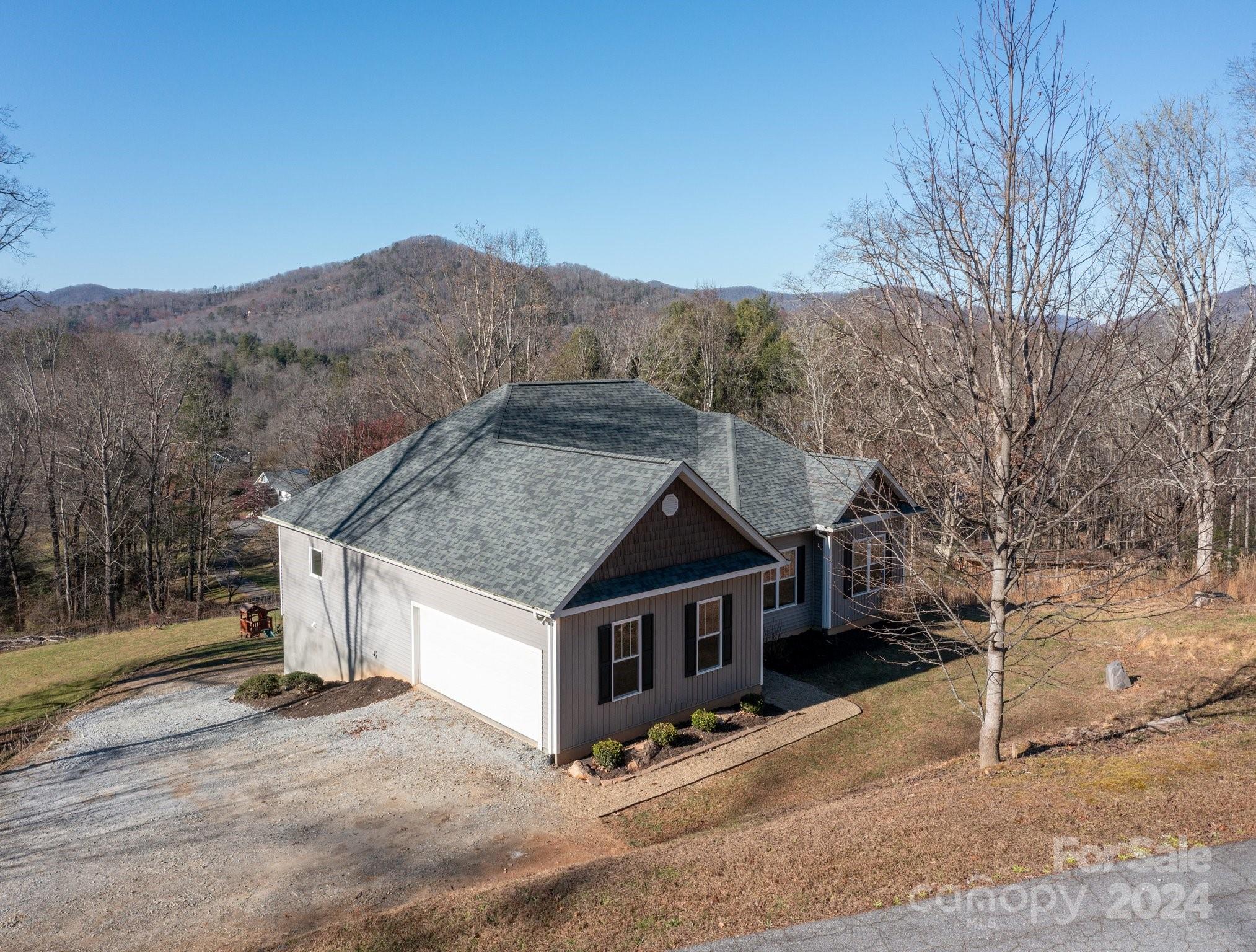 67 Cairens Ridge Drive Mills River NC 28759
