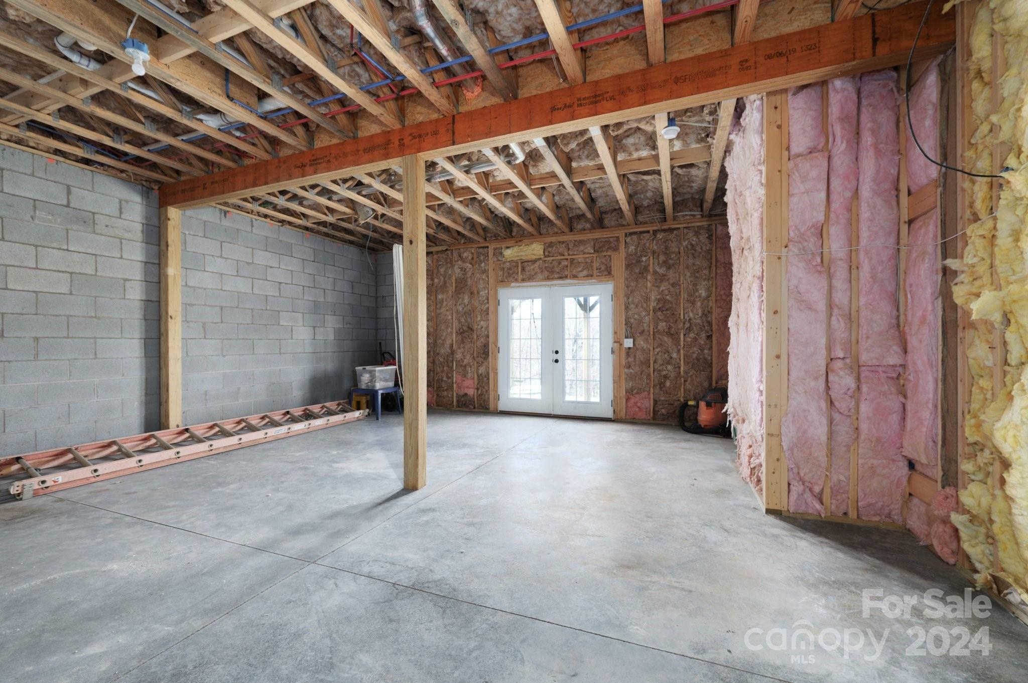 67 Cairens Ridge Drive Mills River NC 28759