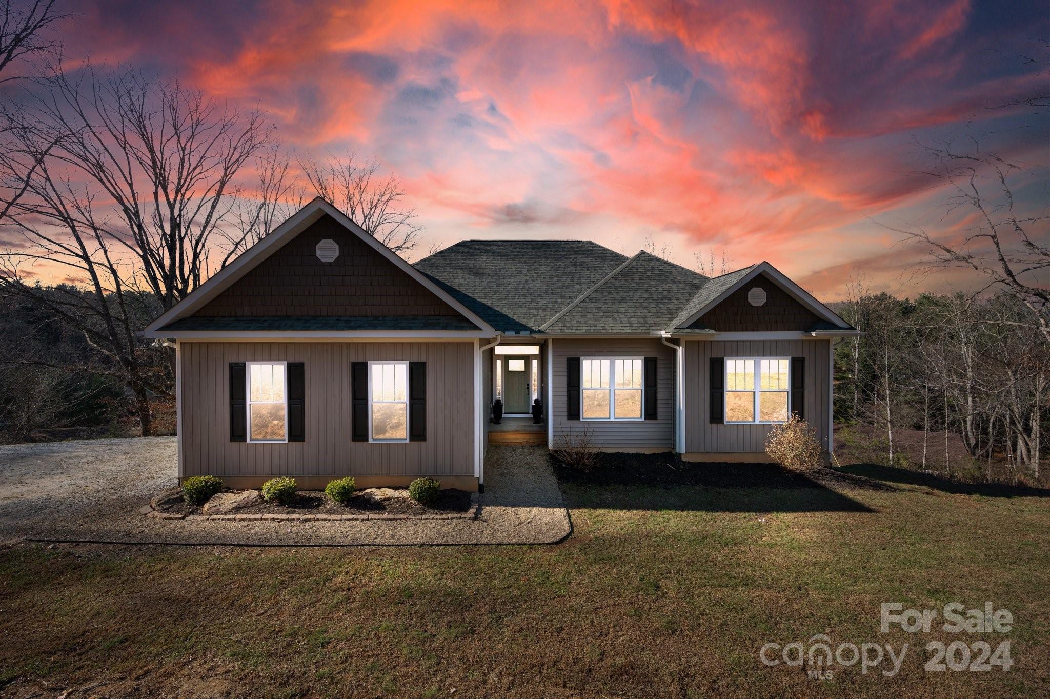 67 Cairens Ridge Drive Mills River NC 28759
