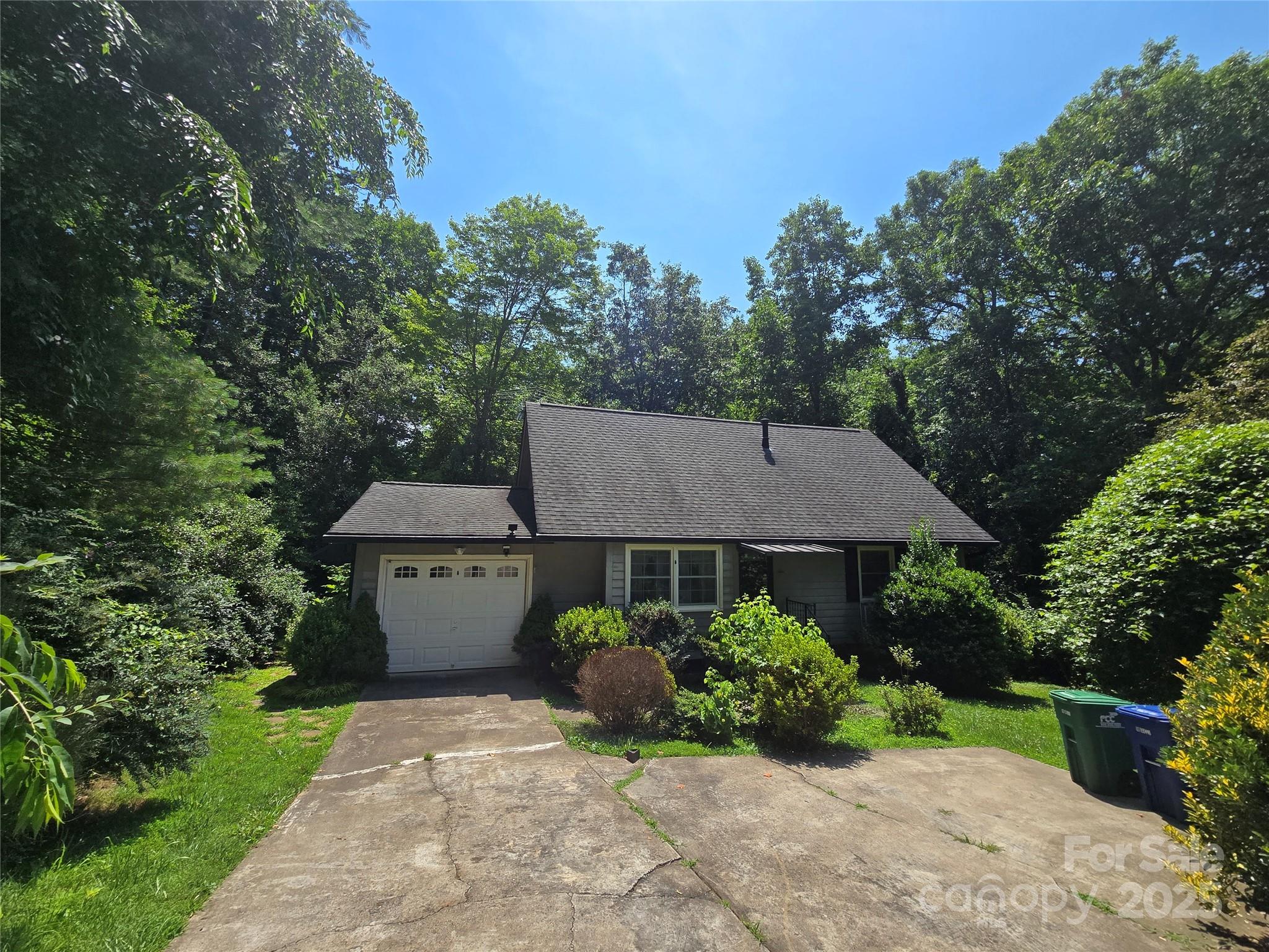 5 Auburndale Drive Asheville NC 28806