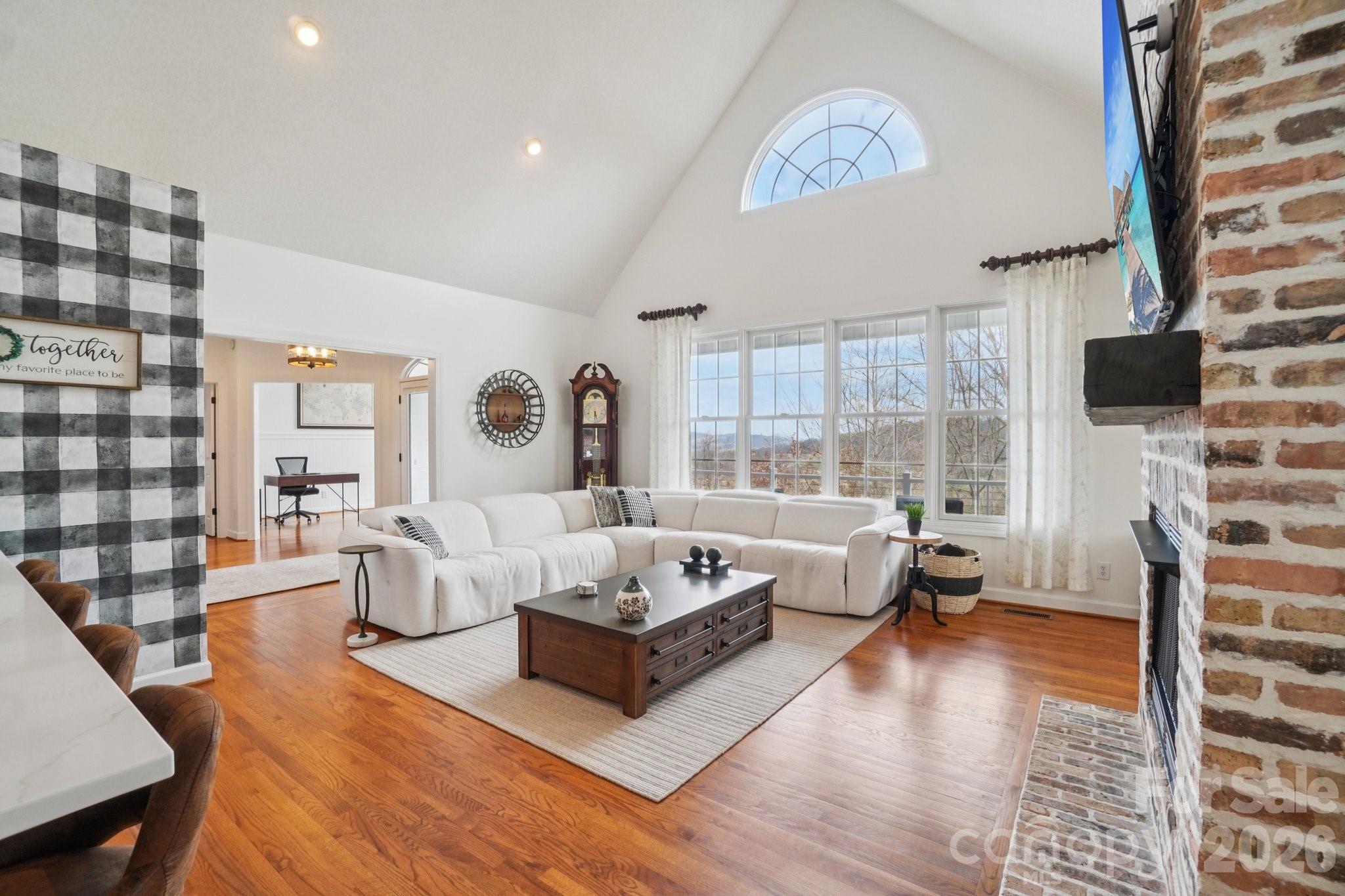 1409 Woodsong Drive Hendersonville NC 28791