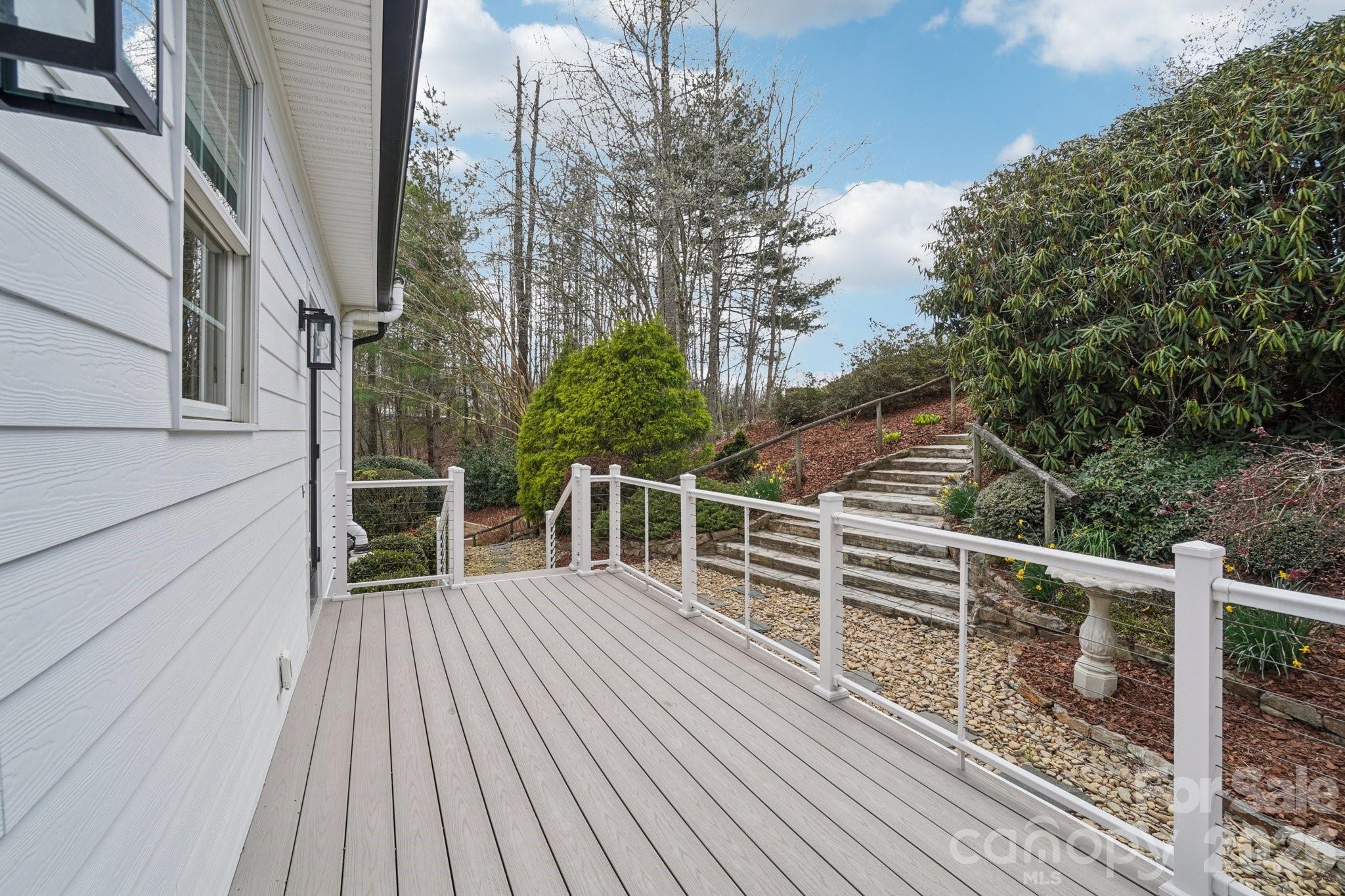1409 Woodsong Drive Hendersonville NC 28791
