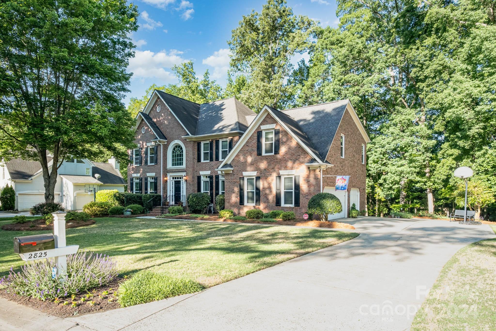 2825 Hampton Glen Court Matthews NC 28105
