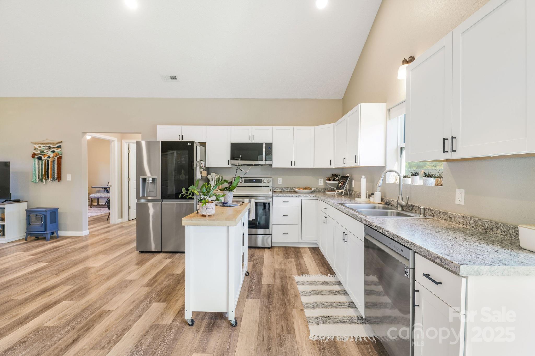 41 Utah Mountain Road Waynesville NC 28785