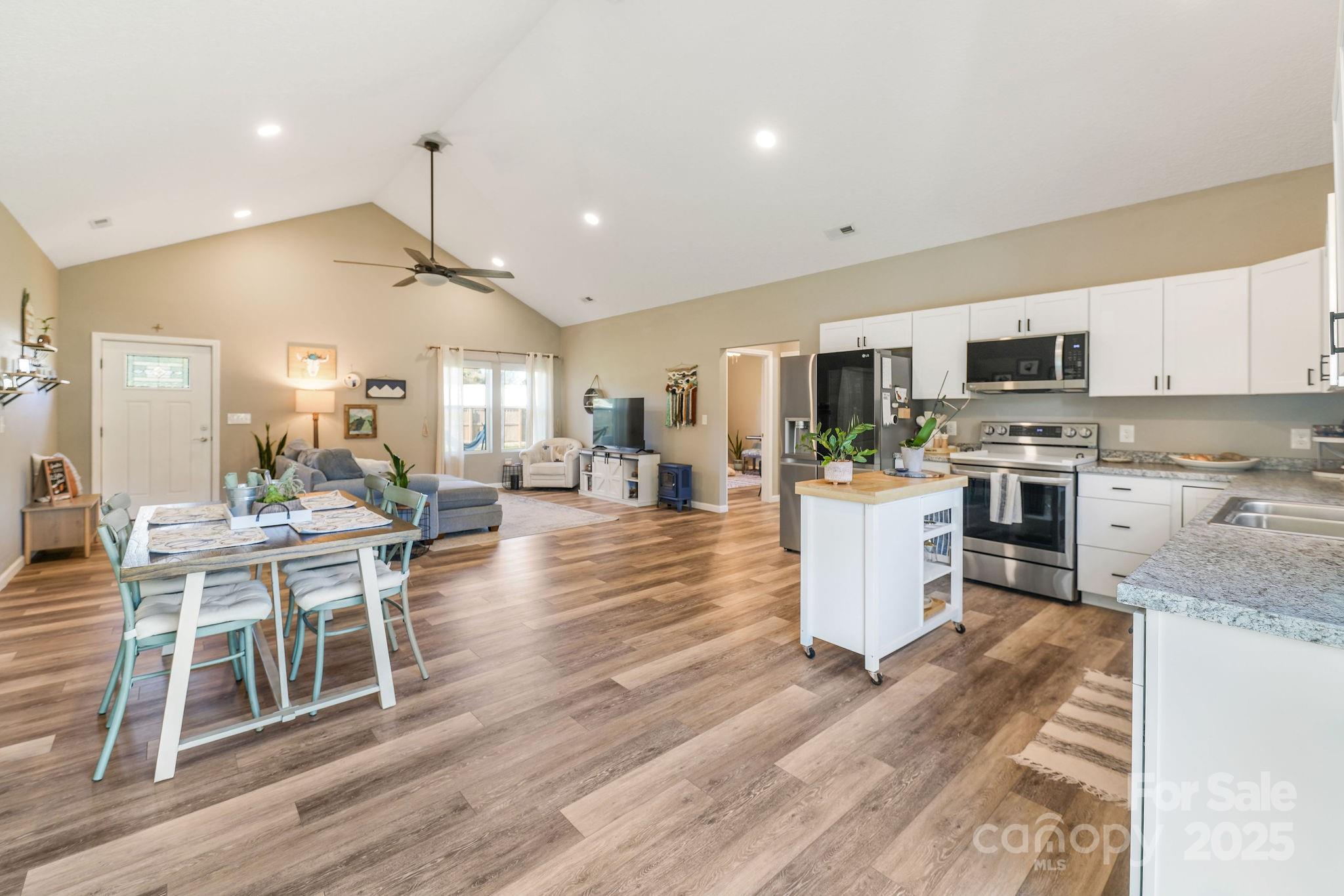 41 Utah Mountain Road Waynesville NC 28785