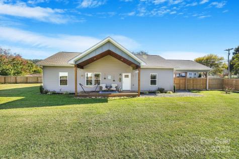 41 Utah Mountain Road Waynesville NC 28785