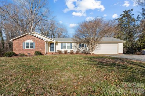 6200 Starlight Drive Concord NC 28027