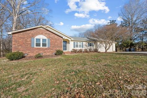 6200 Starlight Drive Concord NC 28027
