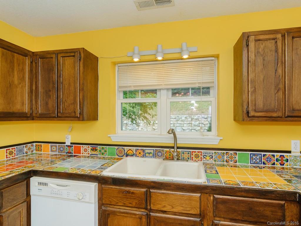 26 Jefferson Drive Asheville NC 28801