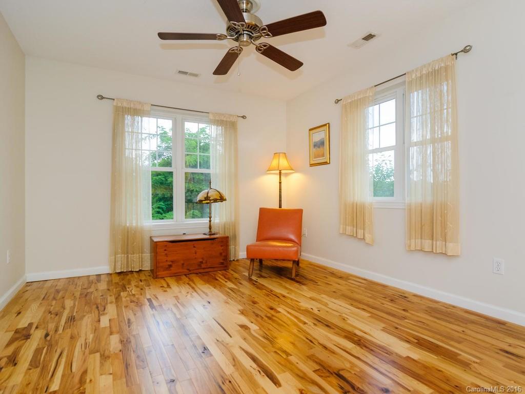 26 Jefferson Drive Asheville NC 28801