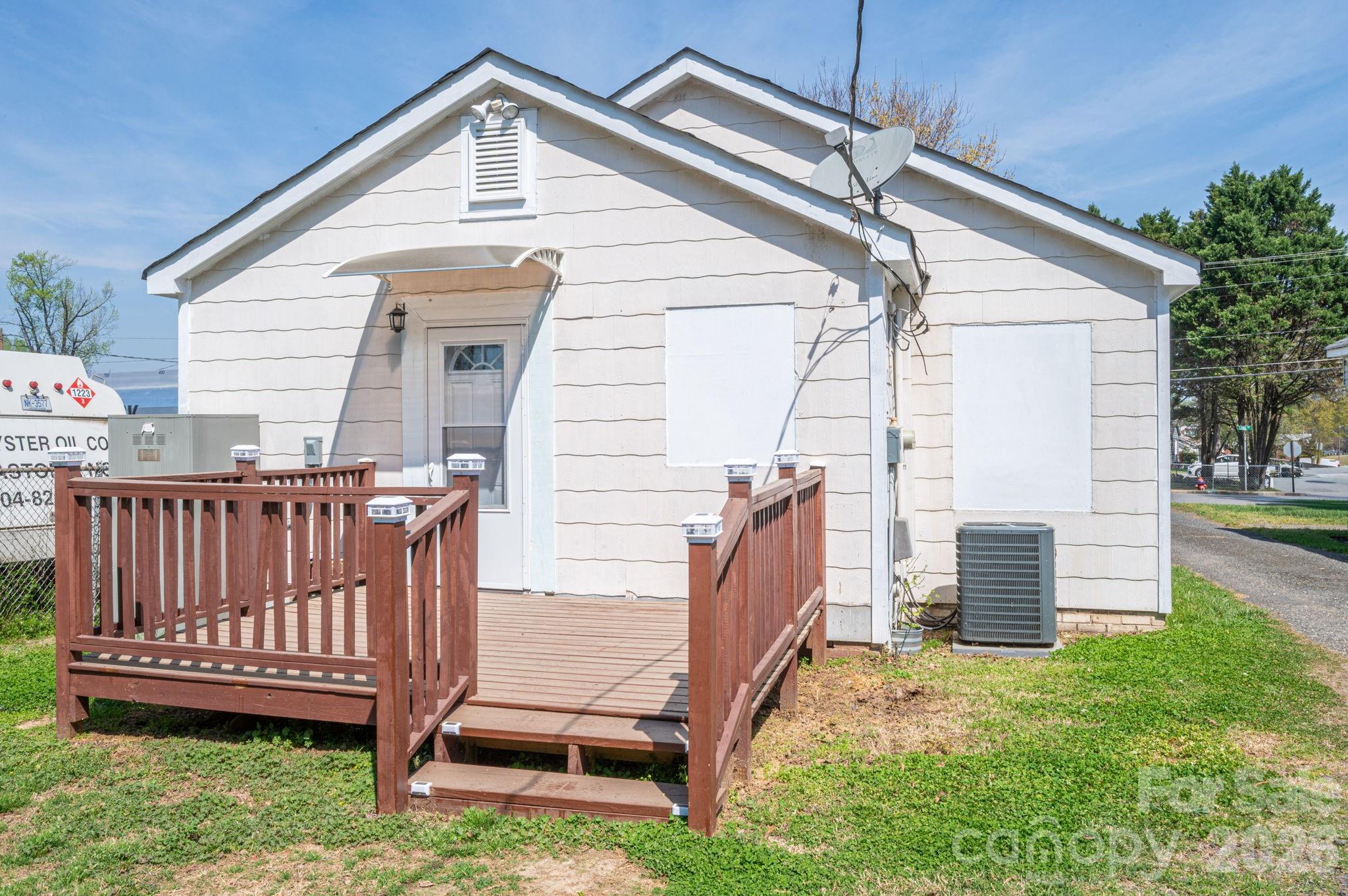 2825 E Long Avenue Gastonia NC 28054
