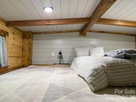 26 S Cumberland Drive Lake Toxaway NC 28747