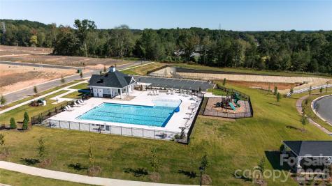 13150 Bristlehead Way Charlotte NC 28215