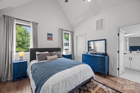 104 Deaver Street Asheville NC 28806