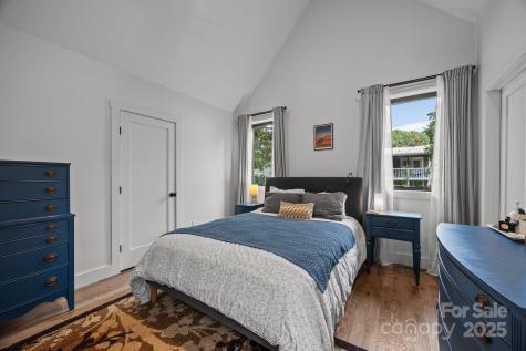 104 Deaver Street Asheville NC 28806