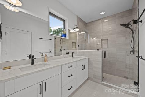 104 Deaver Street Asheville NC 28806