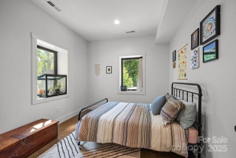 104 Deaver Street Asheville NC 28806
