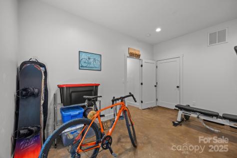 104 Deaver Street Asheville NC 28806