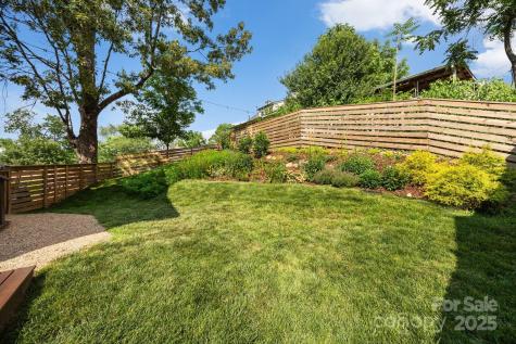 104 Deaver Street Asheville NC 28806