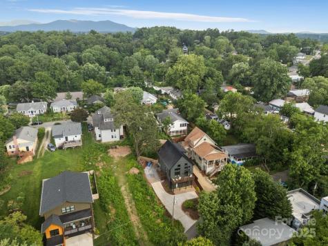 104 Deaver Street Asheville NC 28806