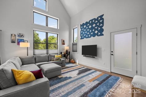 104 Deaver Street Asheville NC 28806