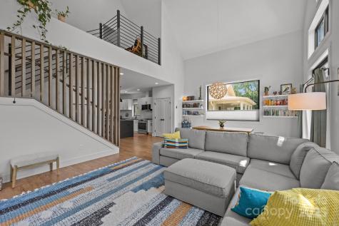 104 Deaver Street Asheville NC 28806