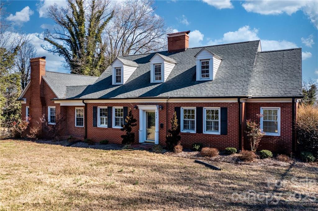 520 Lenoir Street Morganton NC 28655