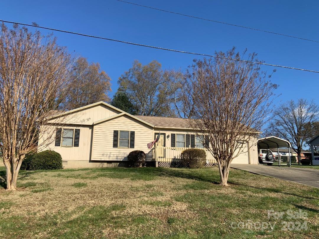 2206 5th Avenue NW Hickory NC 28601