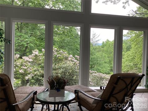 31 Rhododendron Road Black Mountain NC 28711