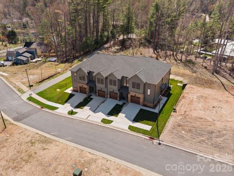 128 Collin Place Asheville NC 28804