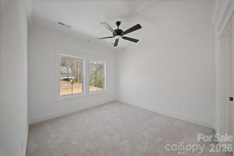 128 Collin Place Asheville NC 28804