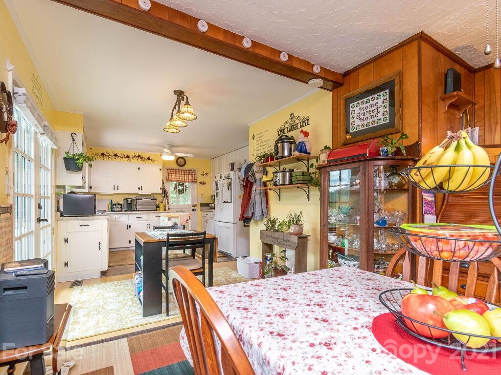 264 Connestee Road Brevard NC 28712