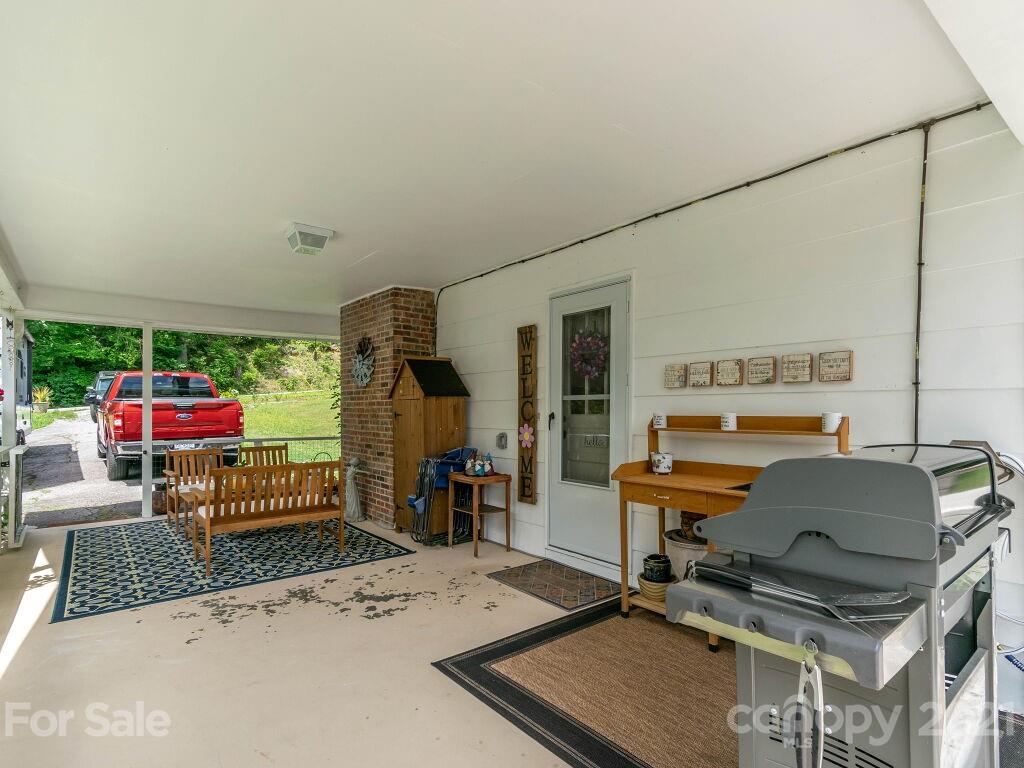 264 Connestee Road Brevard NC 28712