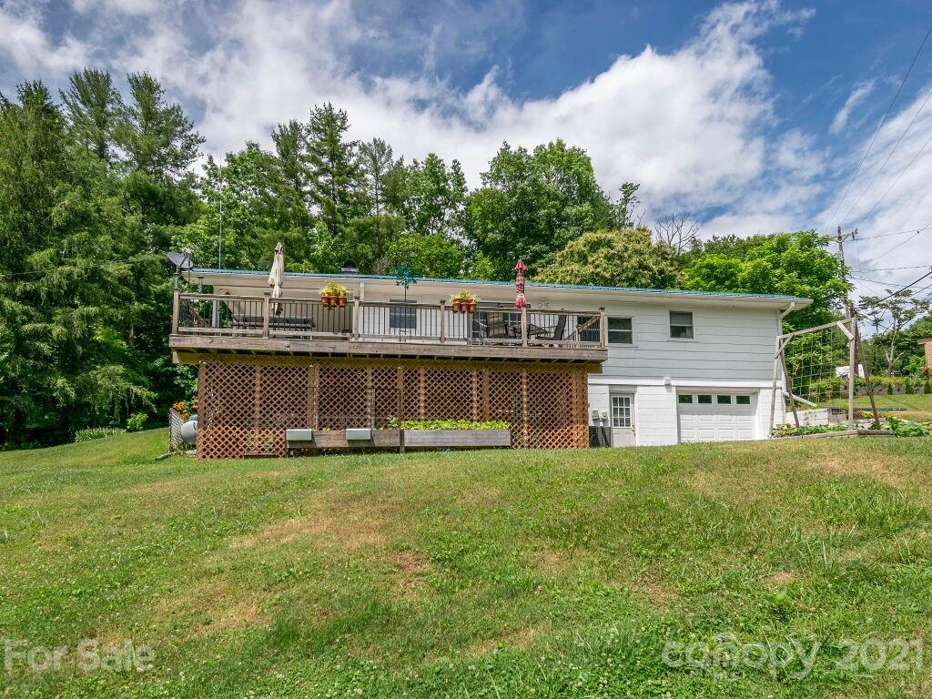 264 Connestee Road Brevard NC 28712